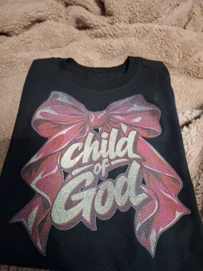 Girls' Black Short-Sleeve Tee with Pink Bow 'Child of God' Graphic